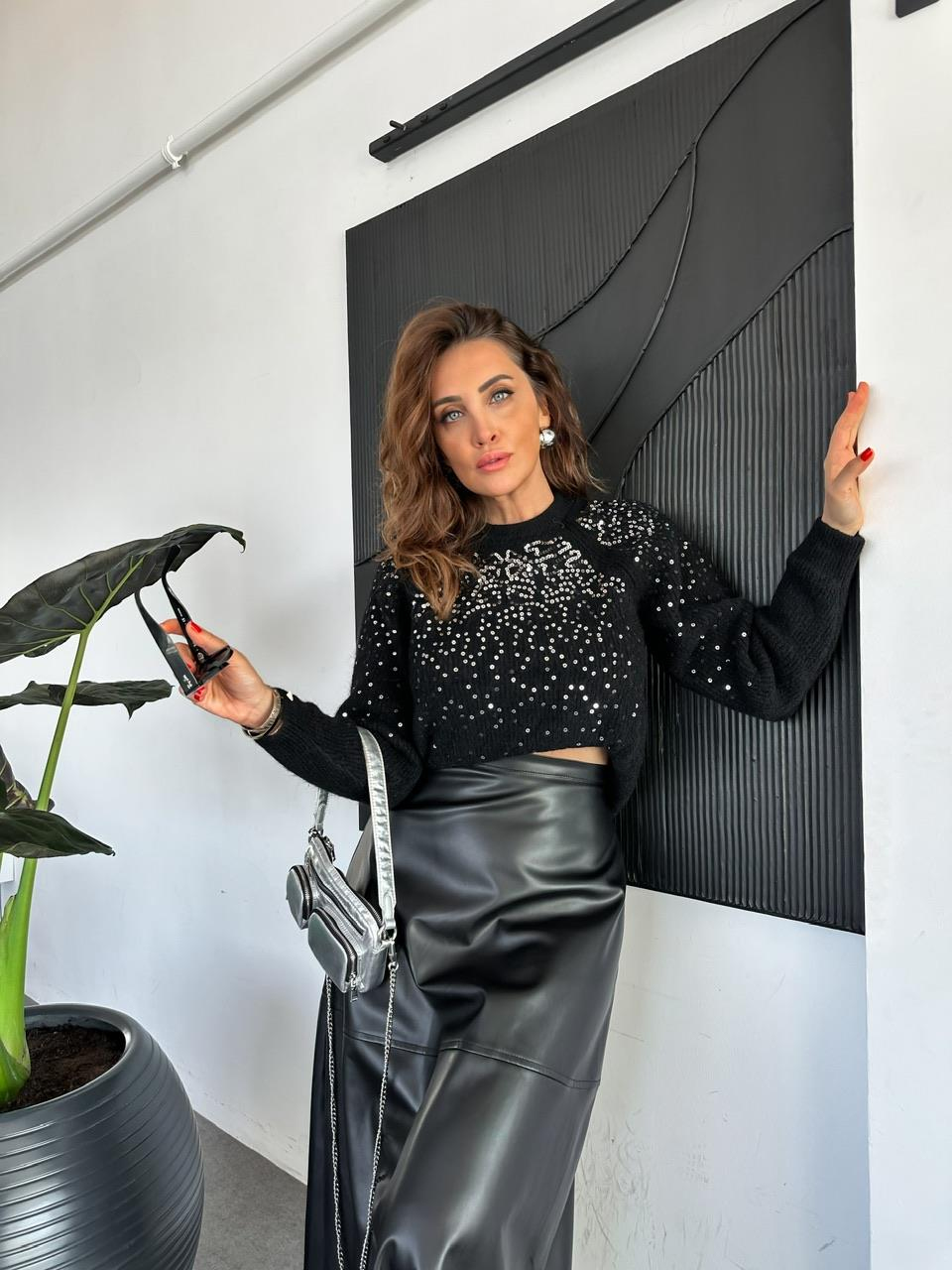 Siyah Pullu Orijinal Kazak