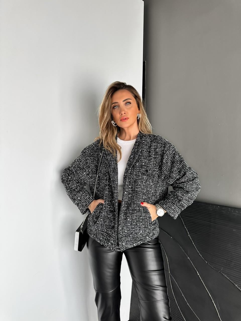 Siyah Pullu Silver Tüvit Ceket