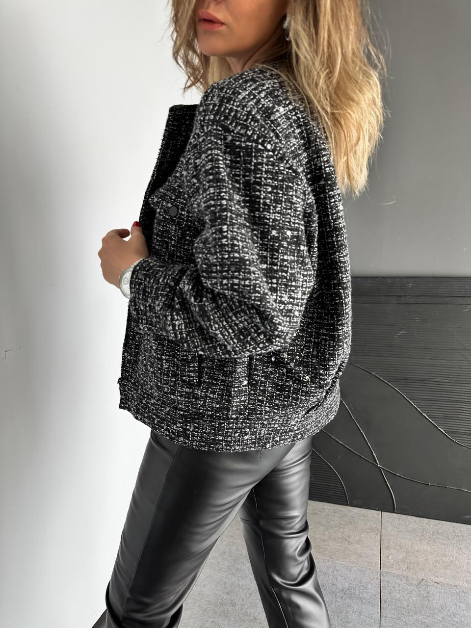 Siyah Pullu Silver Tüvit Ceket