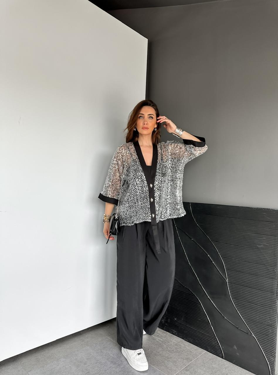 Siyah Şeritli Pullu Tasarım Ceket