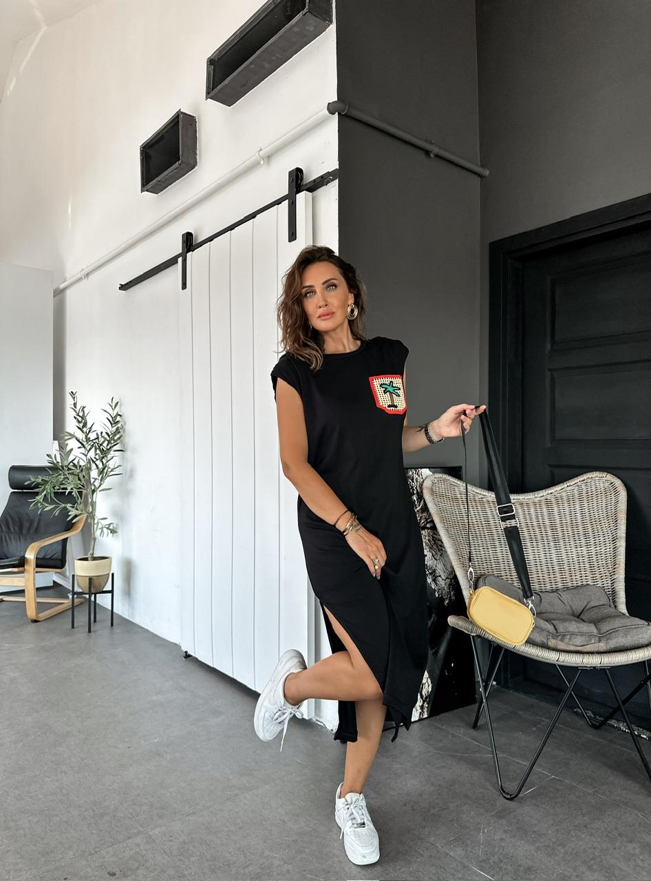 Siyah Sırt Detaylı Basic Elbise