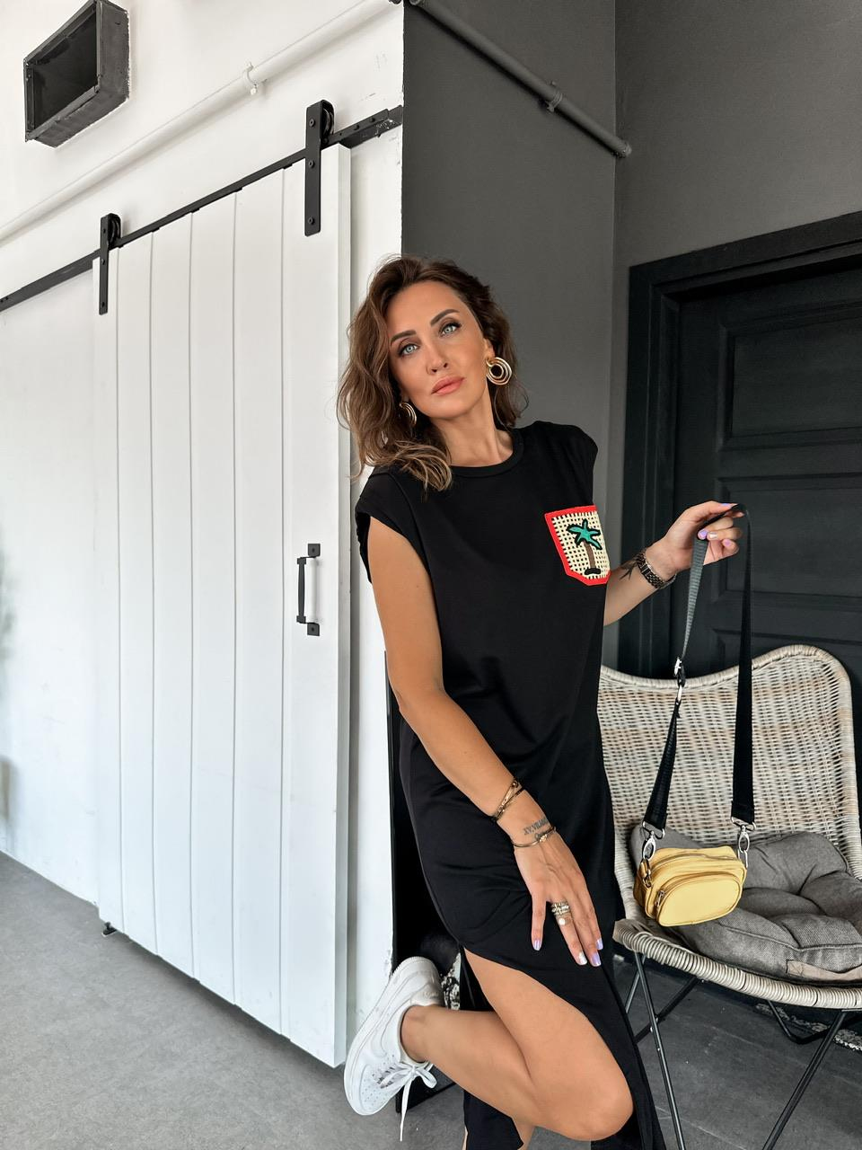 Siyah Sırt Detaylı Basic Elbise