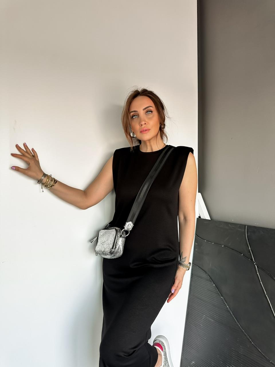 Siyah Vatkalı Likralı Basic Elbise