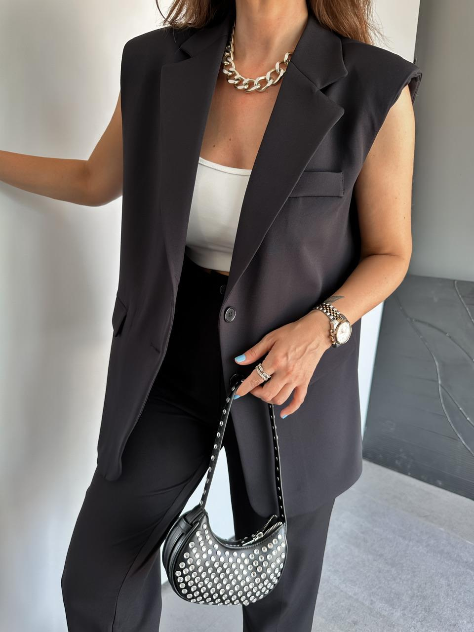 Siyah Yelek Pantolon Basic Marka Model Takım