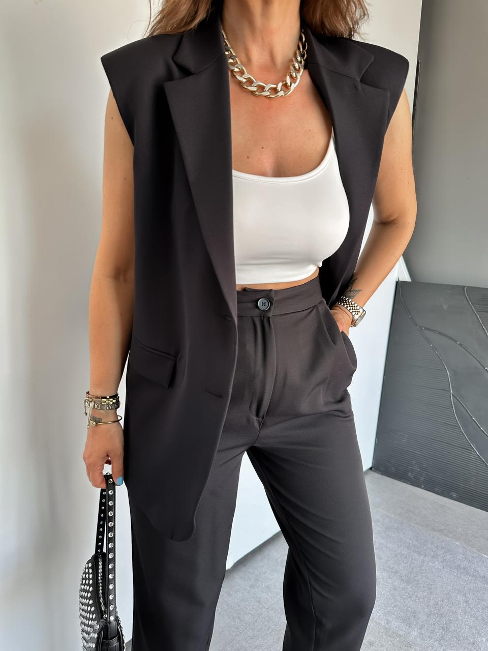 Siyah Yelek Pantolon Basic Marka Model Takım