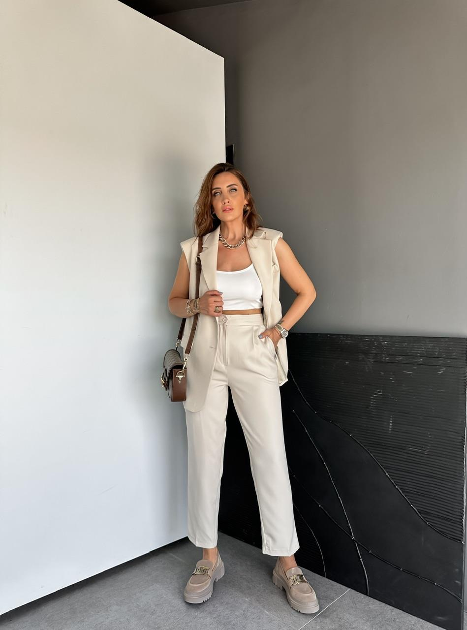 Taş Yelek Pantolon Basic Marka Model Takım