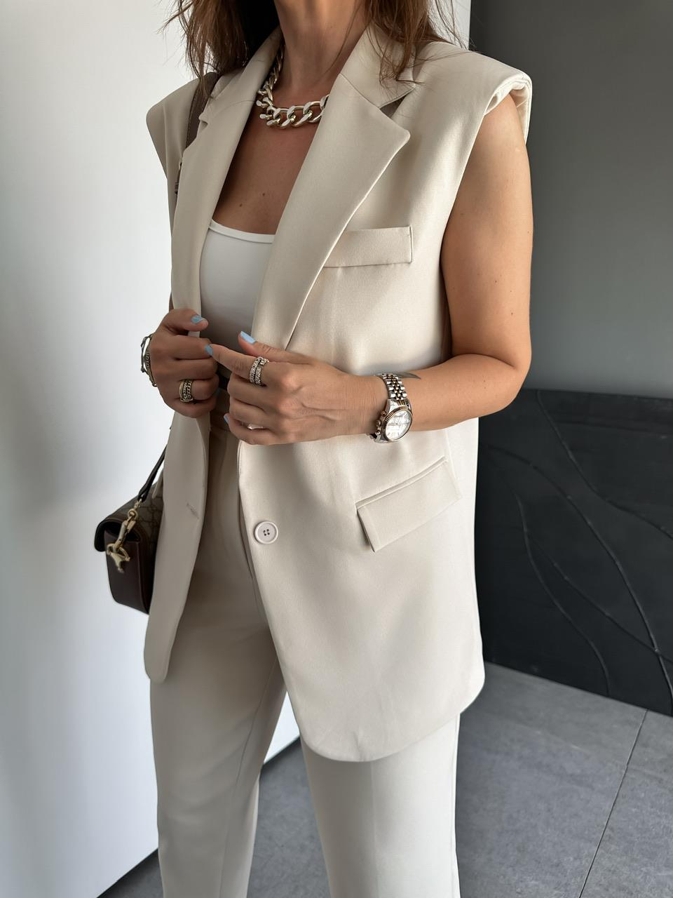 Taş Yelek Pantolon Basic Marka Model Takım