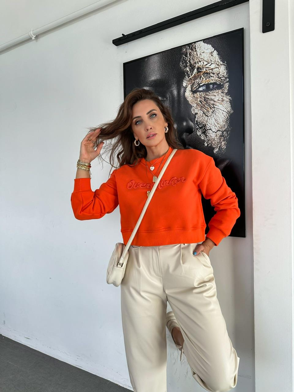 Turuncu Overthinker Sweatshirt