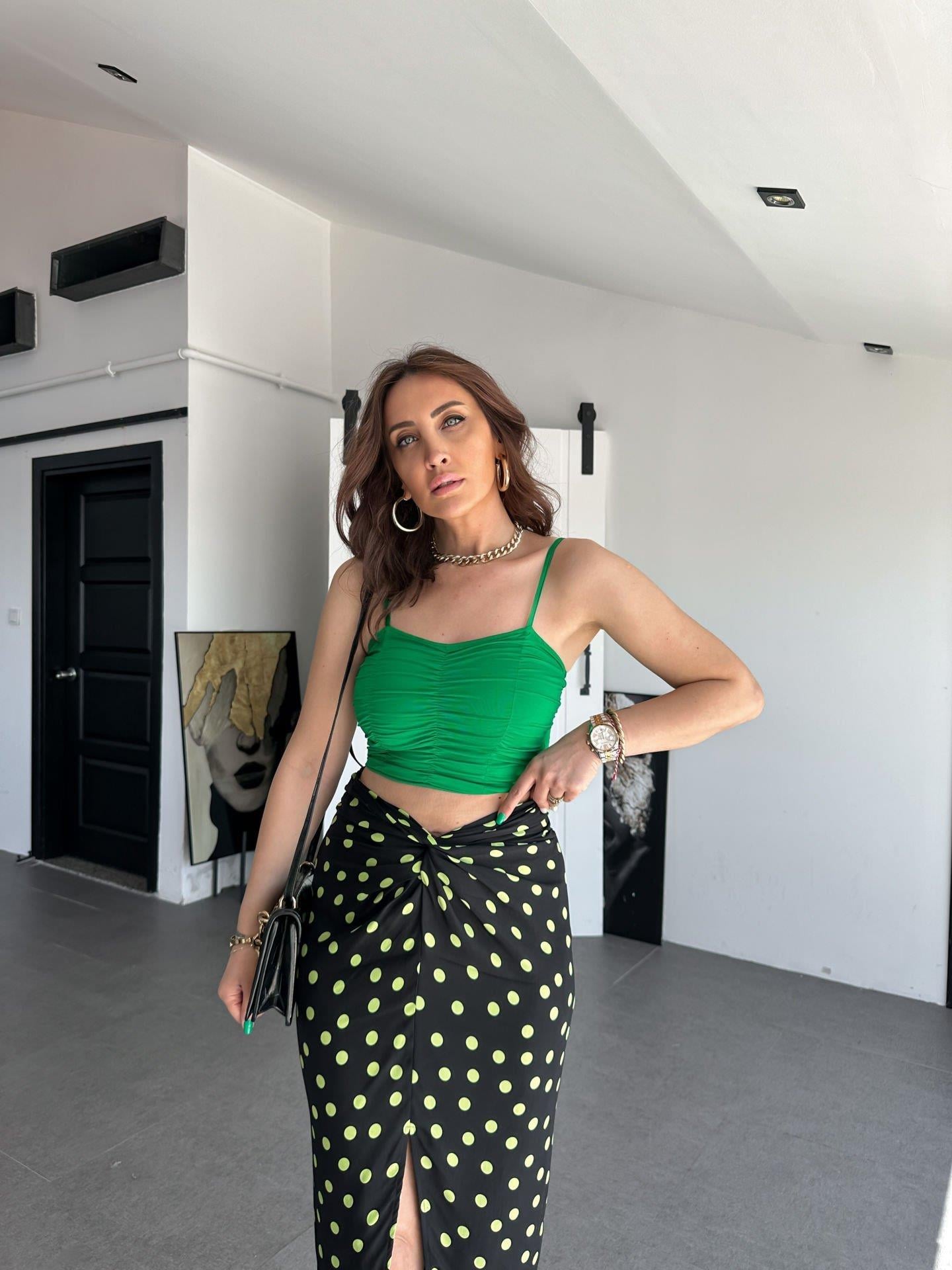 Yeşil İp Askılı Drapeli Crop