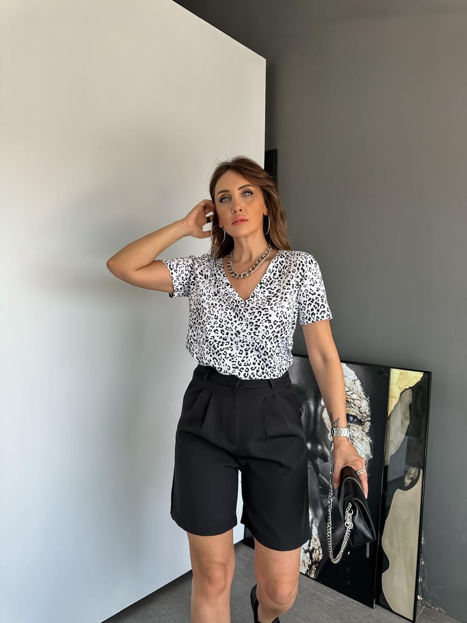 Zebra V Yaka Pamuklu Tshirt