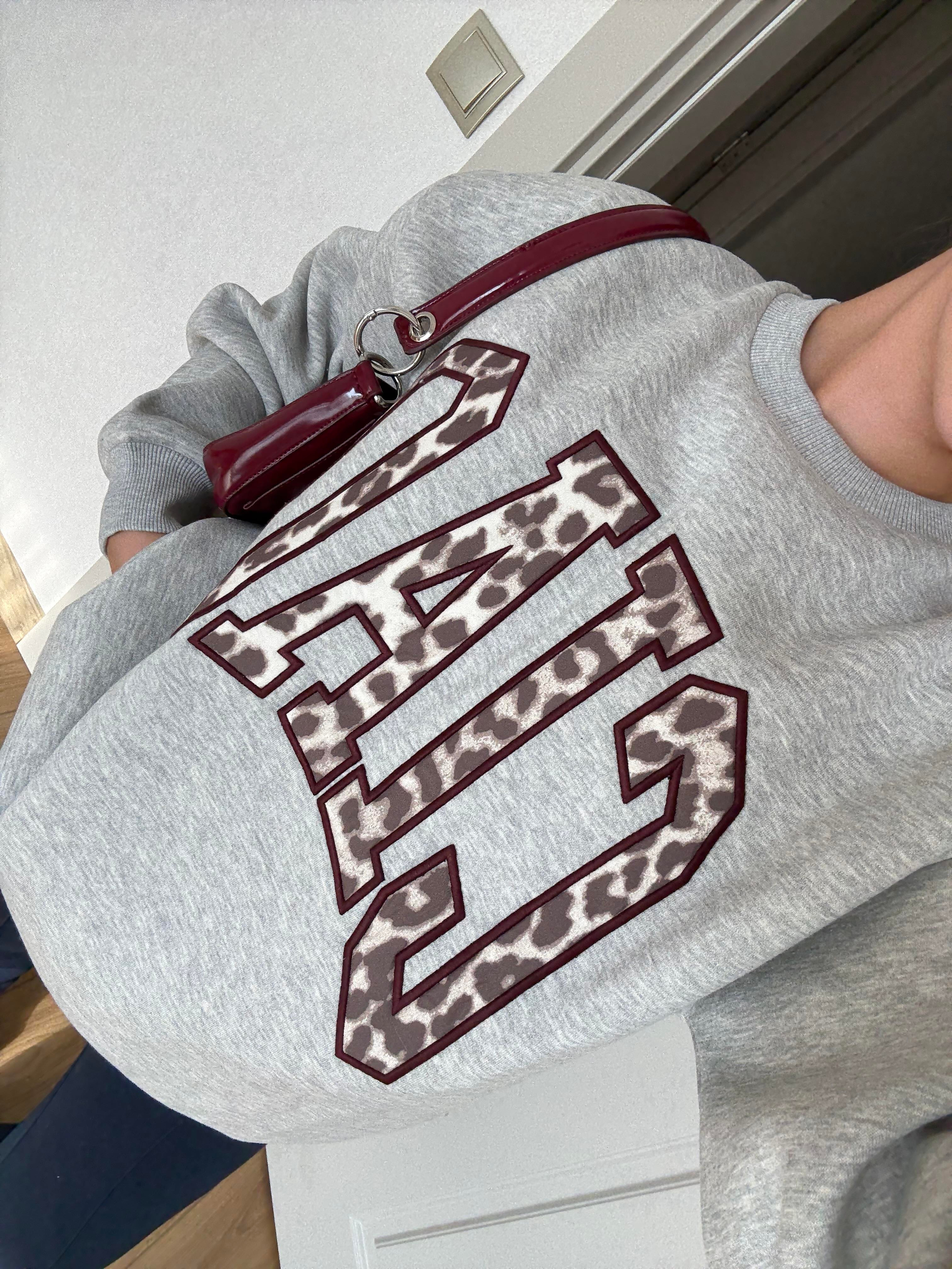 SWEATSHIRTECMEL BAŞARANBASKILI GRİ SWEATSHIRT
