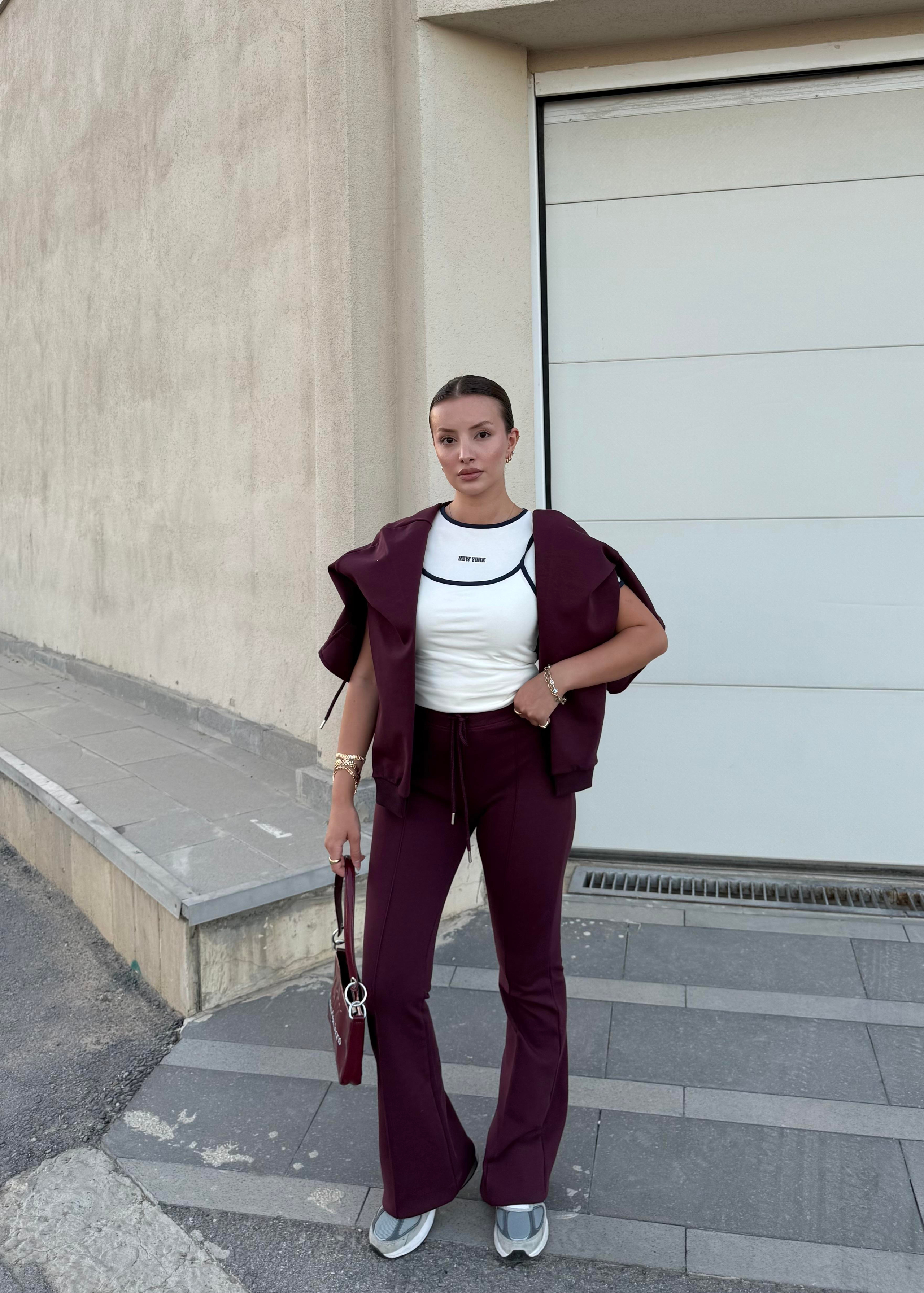 TAKIMECMEL BAŞARANBORDO KAPÜŞONLU FERMUAR DETAYLI EŞOFMAN TAKIM