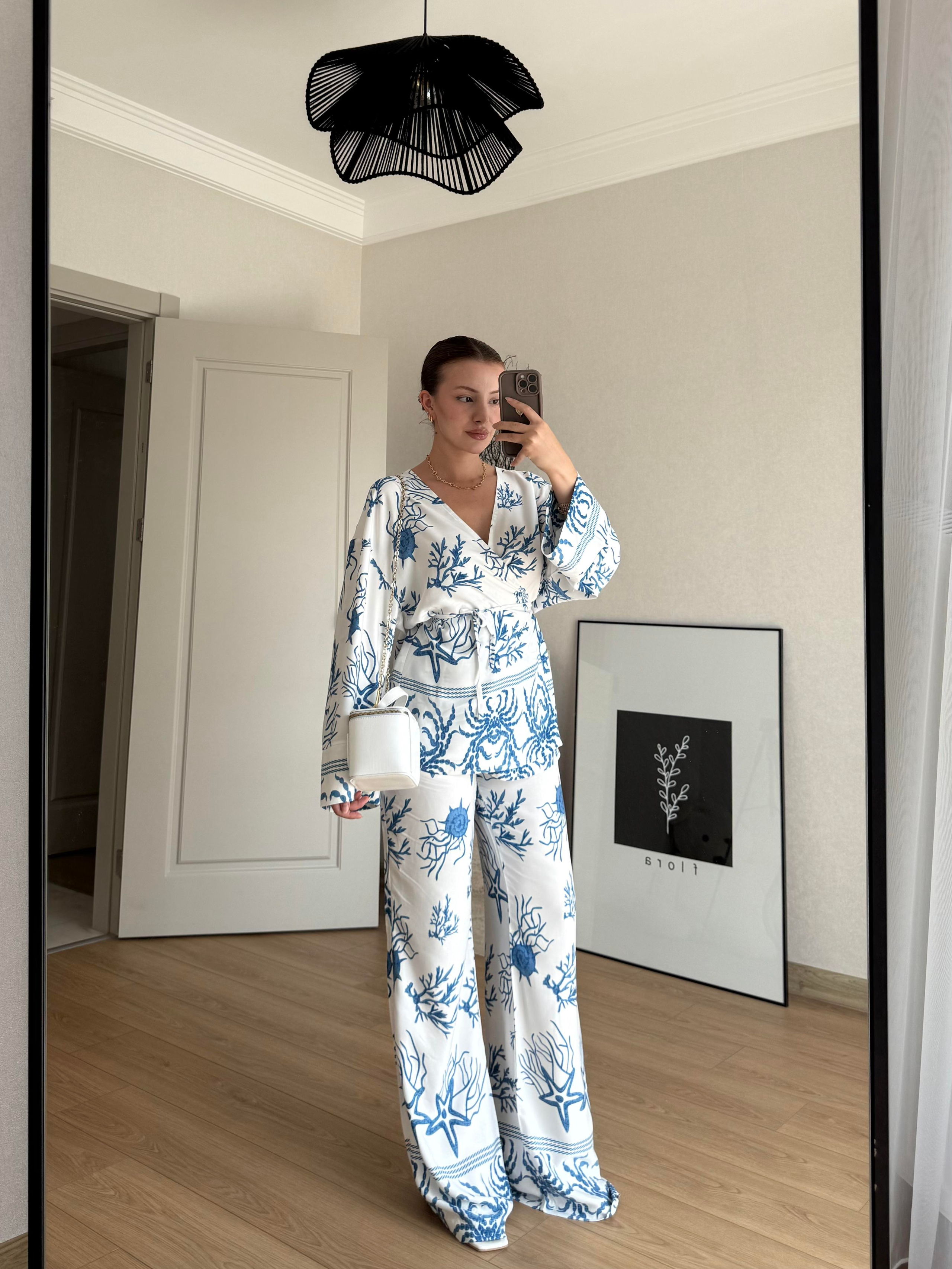 TAKIMECMEL BAŞARANDesenli Mavi Kimono Pantalon Takım