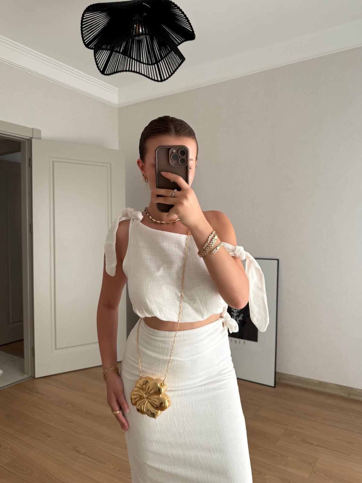 TAKIMECMEL BAŞARANDüğüm Detay Beyaz Etek Keten Takım