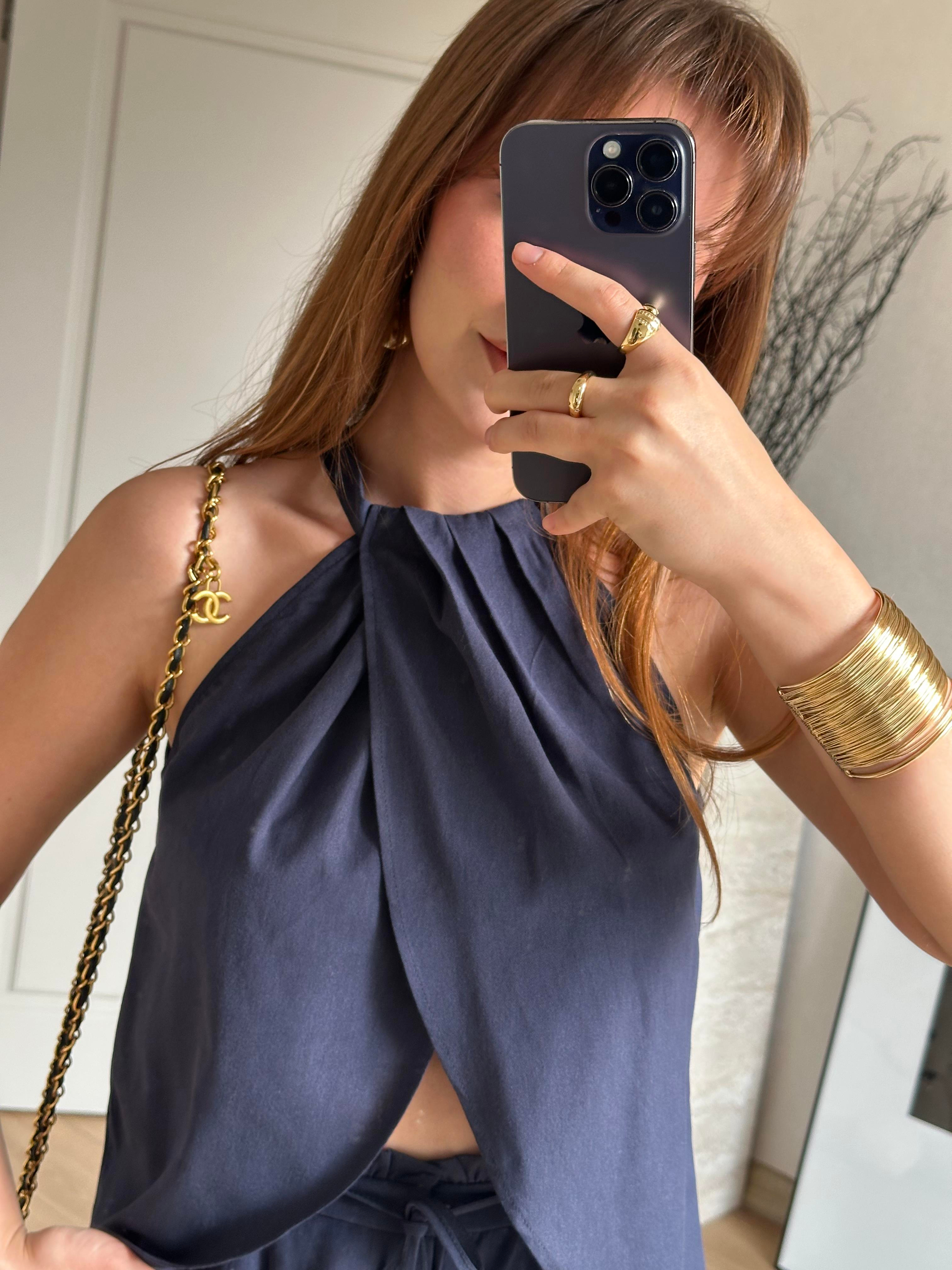TAKIMECMEL BAŞARANHalter Yaka Kruvaze Bluz ve Pantalon Takım Lacivert