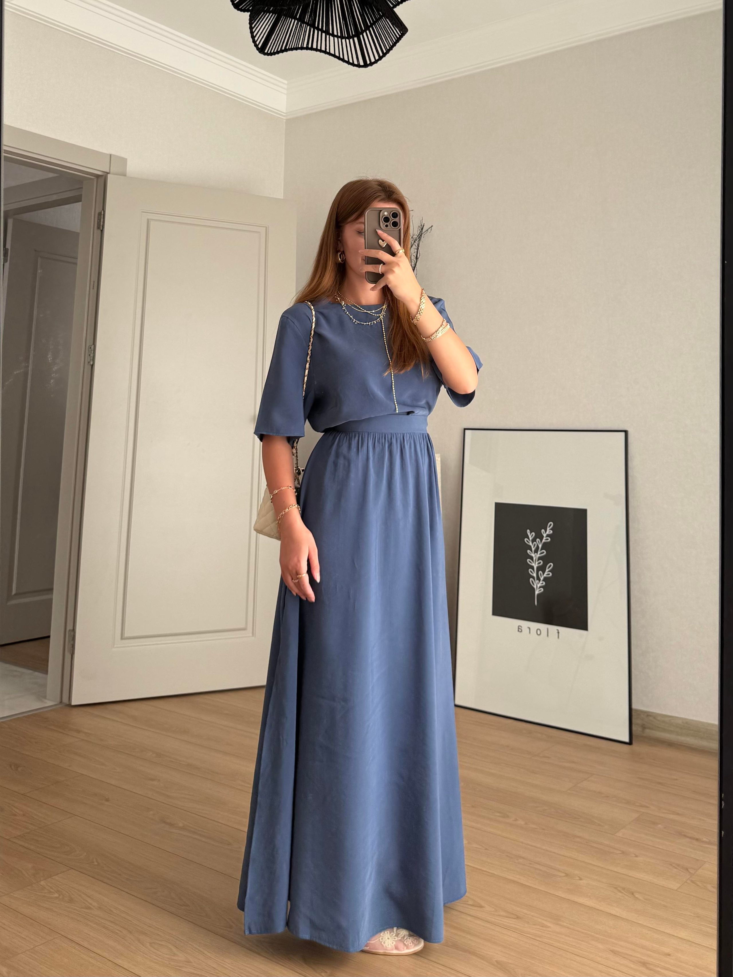 TAKIMECMEL BAŞARANİndigo Yırtmaçlı Uzun Etek ve Bluz