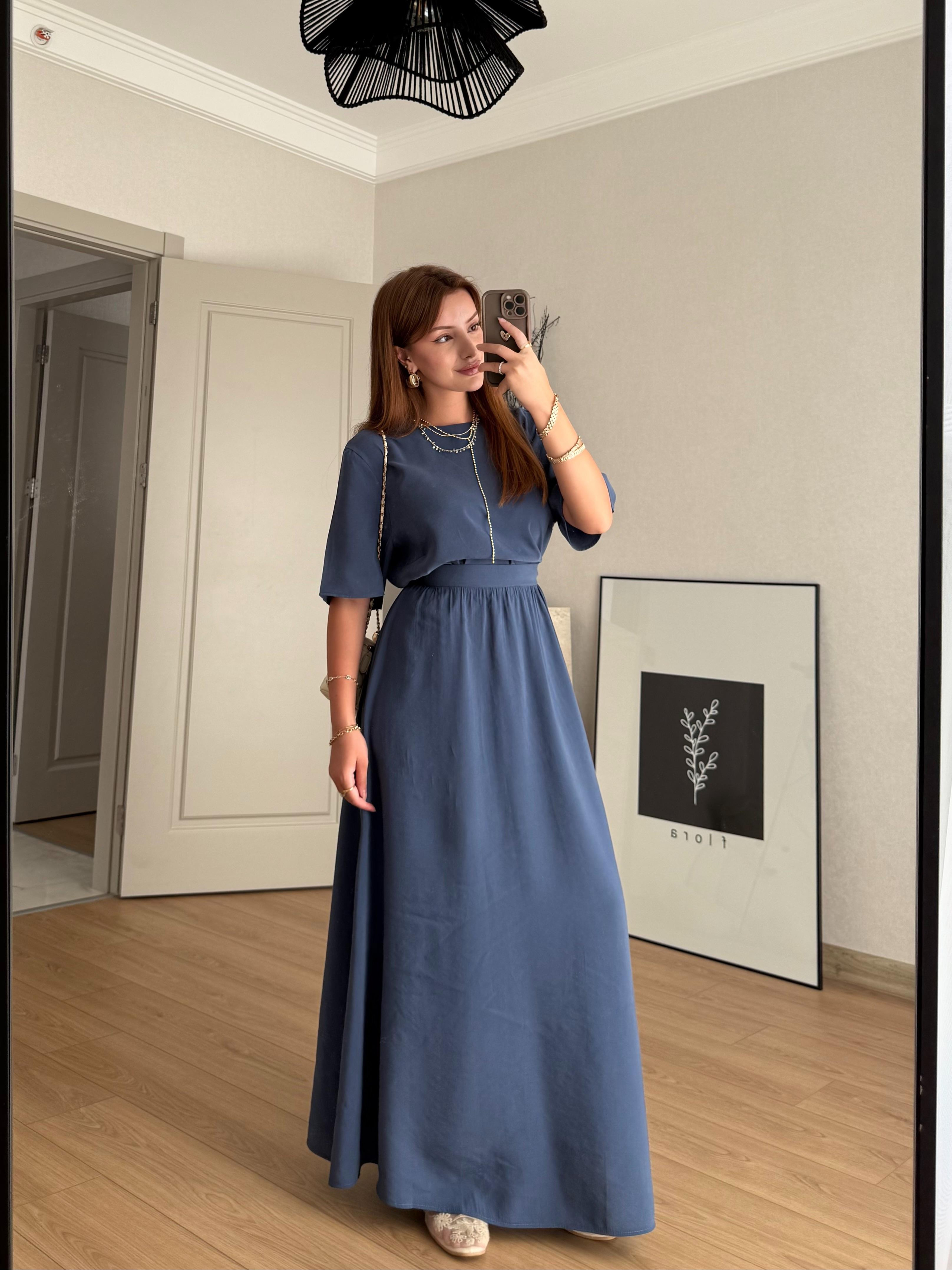 TAKIMECMEL BAŞARANİndigo Yırtmaçlı Uzun Etek ve Bluz