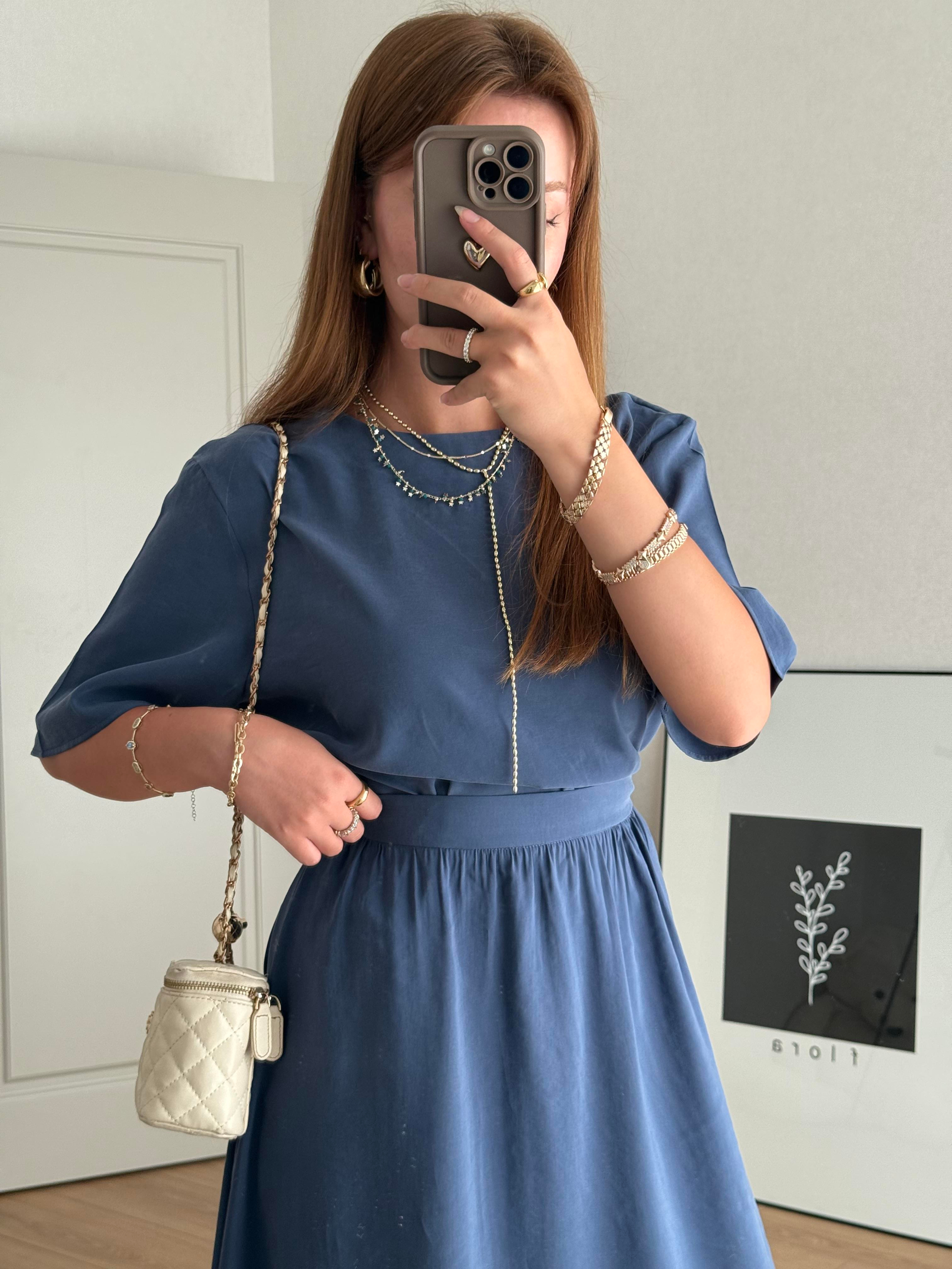 TAKIMECMEL BAŞARANİndigo Yırtmaçlı Uzun Etek ve Bluz