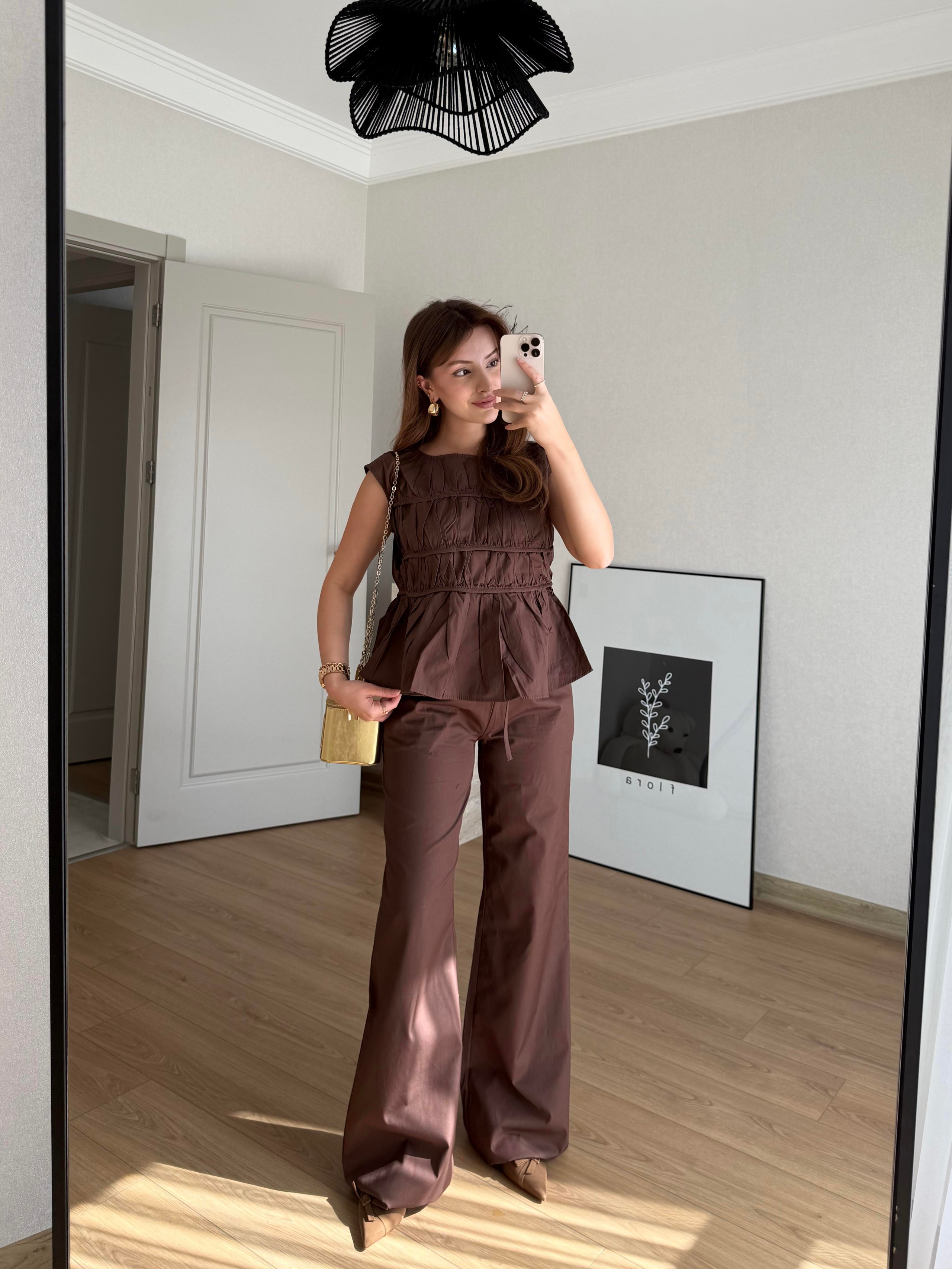 TAKIMECMEL BAŞARANKAHVERENGİ LAYER PANTALON BLUZ TAKIM