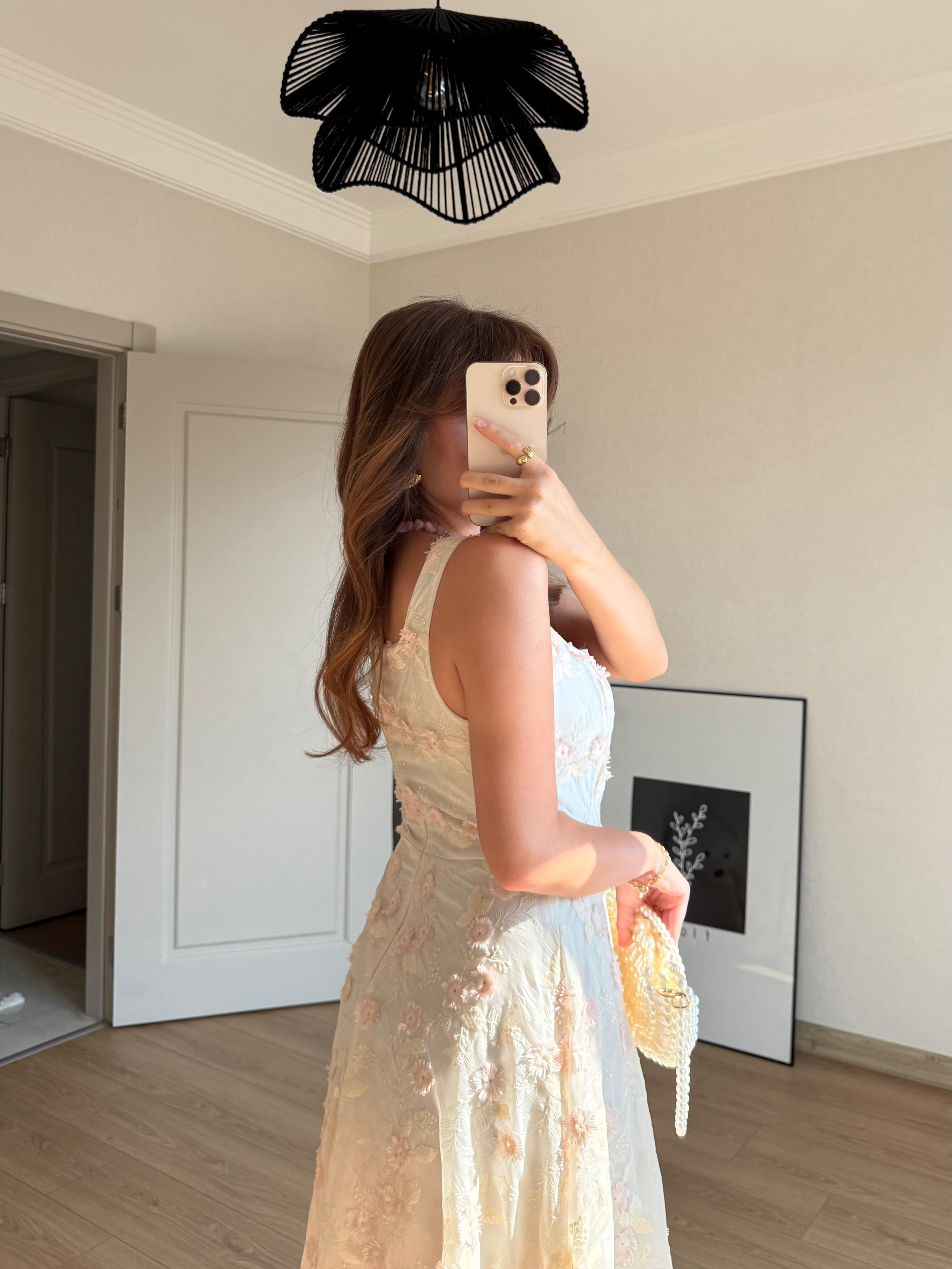 ELBİSEECMEL BAŞARANPembe Çiçek Detaylı Romantik Elbise