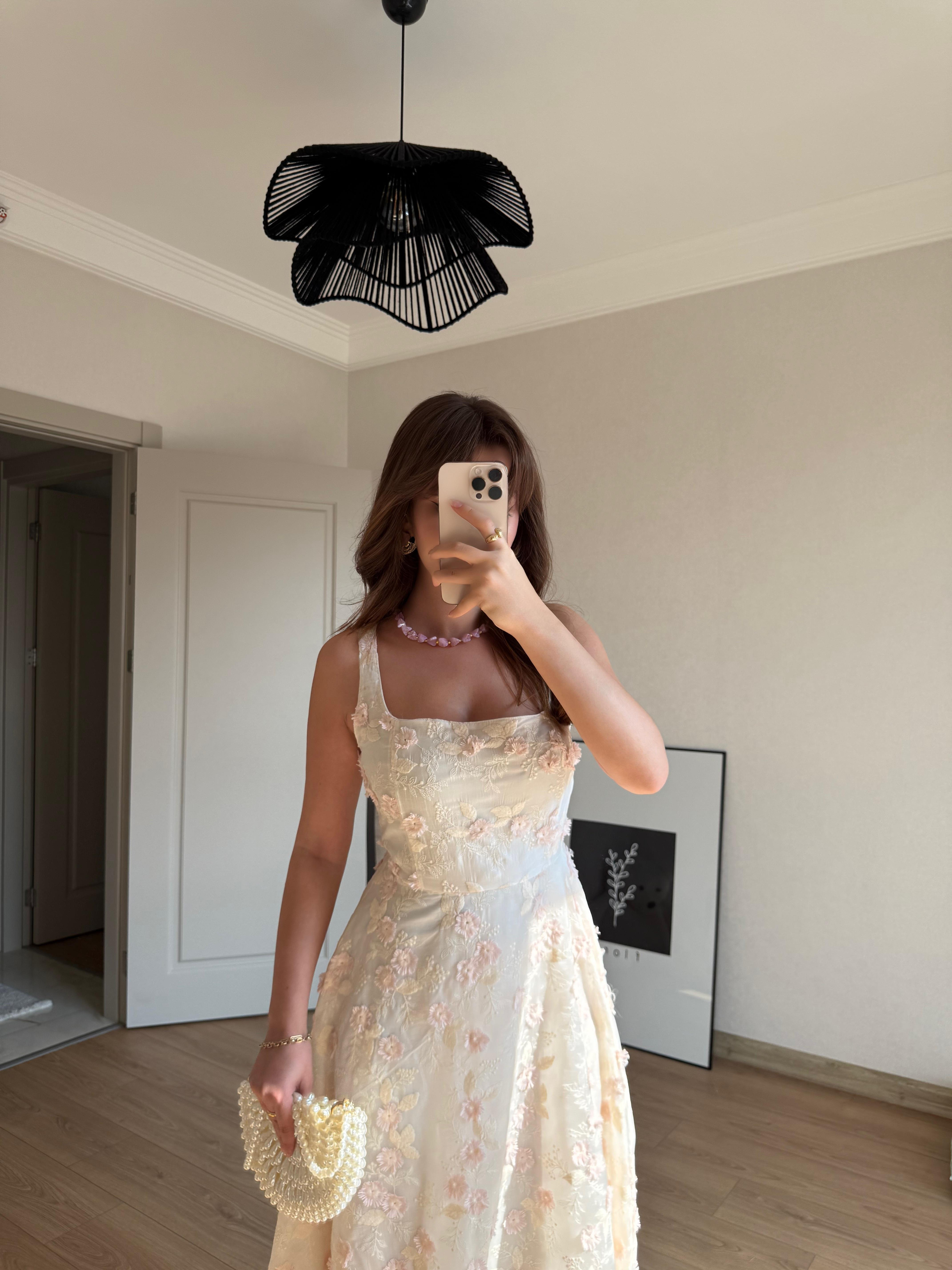 ELBİSEECMEL BAŞARANPembe Çiçek Detaylı Romantik Elbise