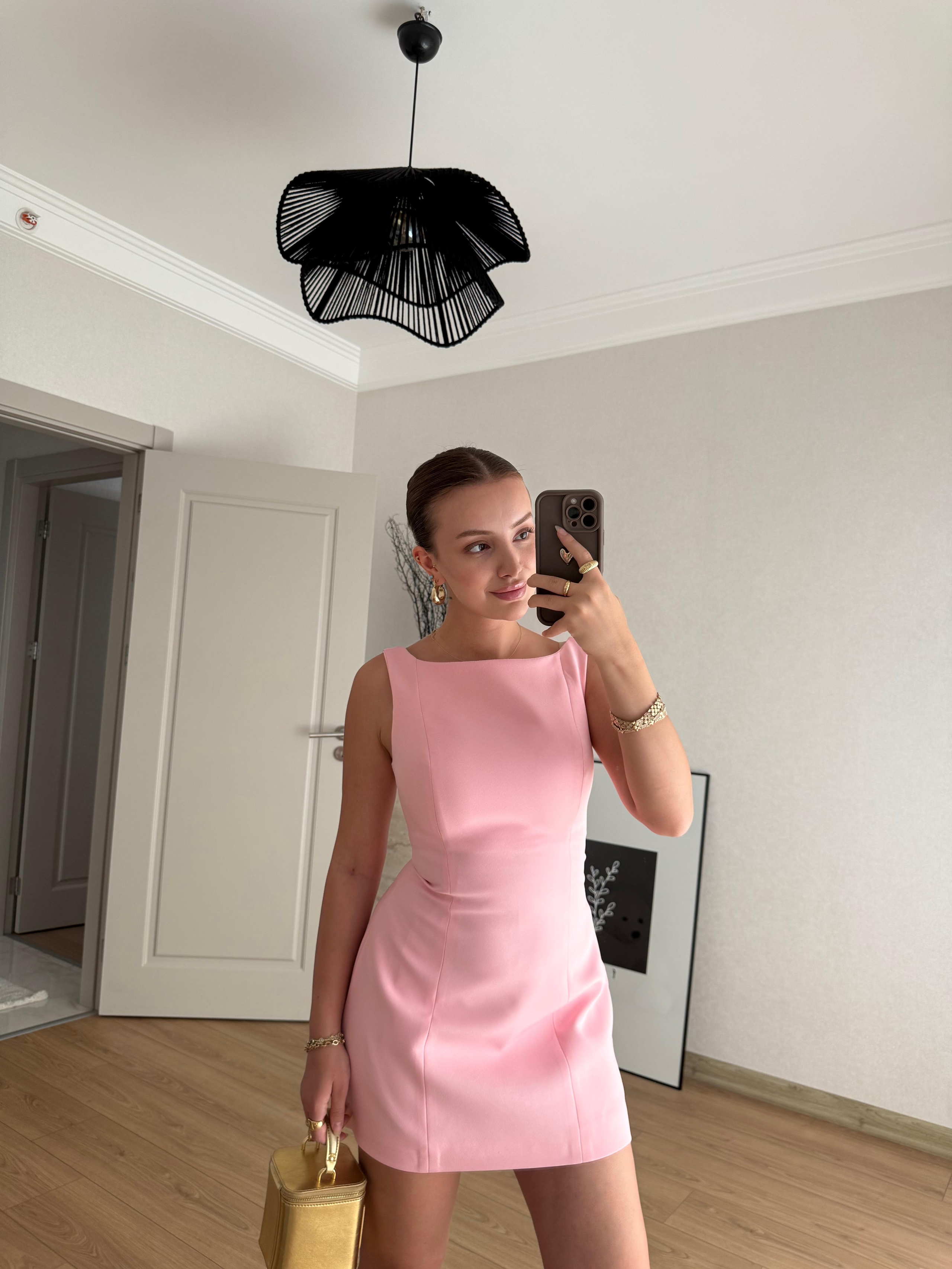 ELBİSEECMEL BAŞARANPembe Mini Elbise