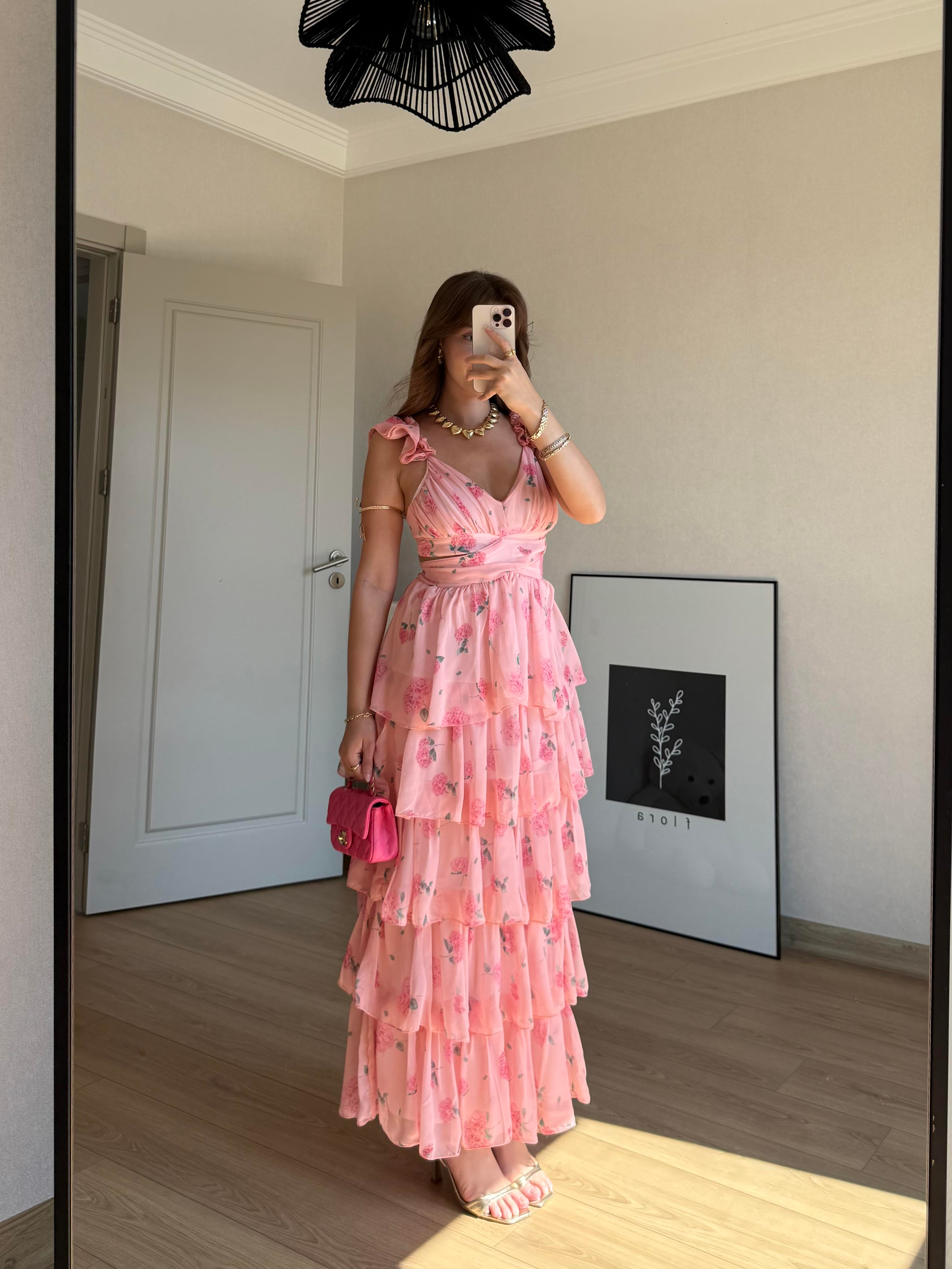 ELBİSEECMEL BAŞARANSırt Dekolteli Pembe Elbise