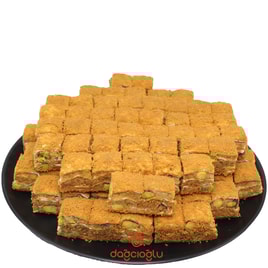 Dağcıoğlu Lotuslu Antep Fıstıklı Baklava Lokum görseli.