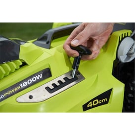 Ryobi 1800 Watt 40 cm Tekerli Elektikli Çim Biçme Makinesi (T5133002347)