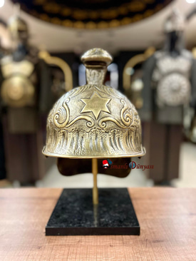 Bizans Kralı XI. Konstantinosun Miğferi