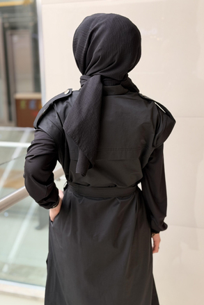 Nurcan Çetin Lazer Kesim İşlemeli Önden Fermuarlı Kolsuz Elbise