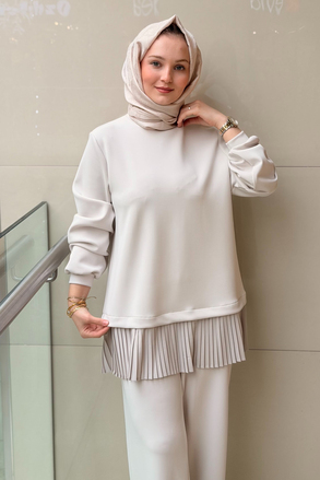 Nuss Pliseli Broş Detaylı Tunik Pantolon Takım