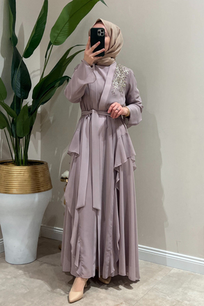Heddy Omuzu Boncuk İşli Fırfırlı İç Elbiseli Abaya