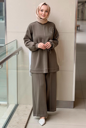 Nurcan Çetin Random Desenli Spor Dikişli Tunik Pantolon Takım