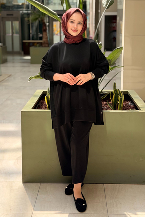 Ghisa Kolu Ve Yanı Triko Kombinli Tunik Pantolon Takım