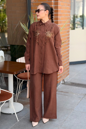 Mahal Roselle Takım