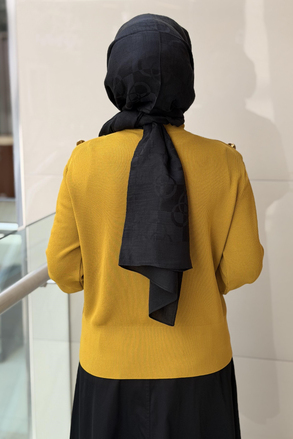Ghisa Omuzları Düğme Detaylı Triko Tunik