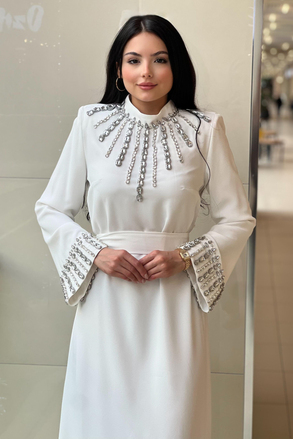 White Corner Yakası Ve Kol Uçları Su Yolu Taşlı Abiye