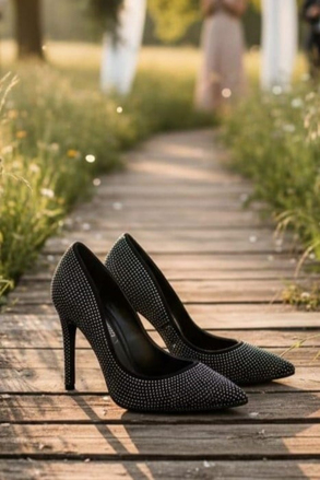 Majensia Işıltı Taşlı Stiletto Topuklu Ayakkabı