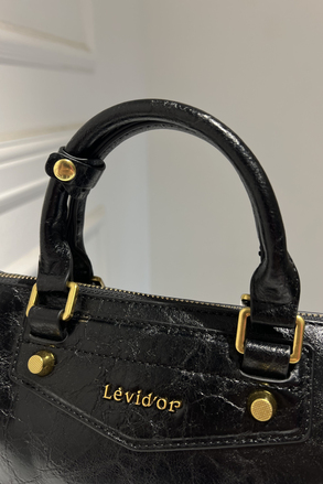 Levidor Zar Fermuar Detaaylı Yatay Form Çanta