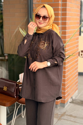 Mahal Roselle Takım