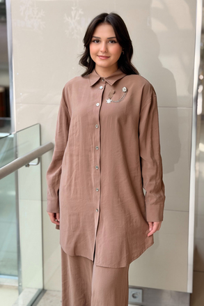 Nurcan Çetin Broş Detaylı Gömlek Pantolon Basic Takım