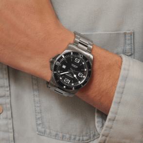 Longines Hydroconquest 44mm Erkek Kol Saati L3.841.4.56.6 