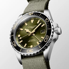 Longines HydroConquest GMT 41 mm L3.790.4.06.2 Automatic Erkek Saati