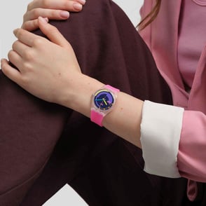Swatch SO28K111 Neon Pink Podium Bayan Kol Saati