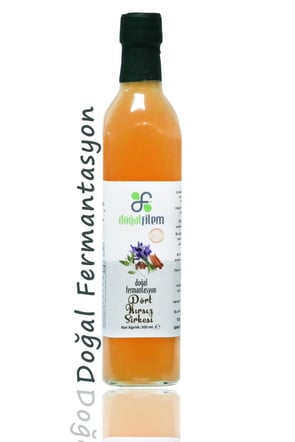 Doğal Fermante Dört Hırsız Sirkesi 500 ml Cam Şişede görseli.