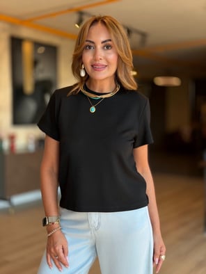 Siyah Modal Kısa Yırtmaçlı Tshirt
