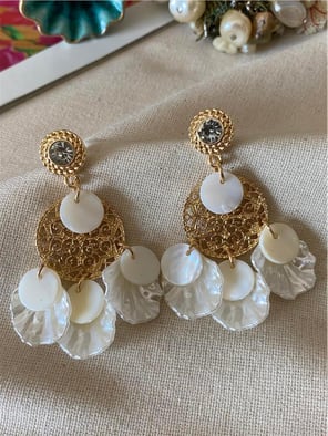 Sedef Kabuk Sallantılı Vintage Küpe