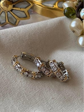 Üçlü Gold Detaylı Xoxo Küpe Seti