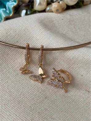 VIP Üçlü Mariposas Küpe